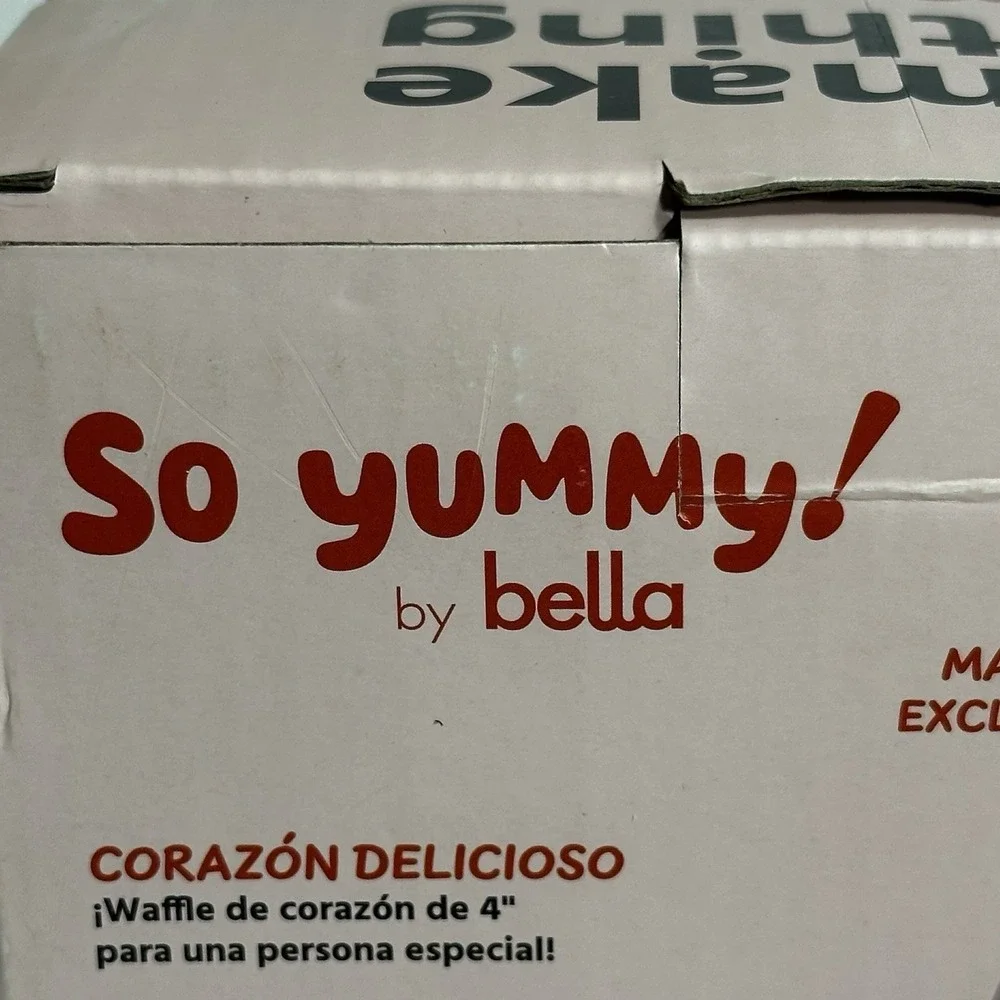 So Yummy by Bella Mini Valentine Pink Heart Shape Waffle Maker + Recipe Book NEW